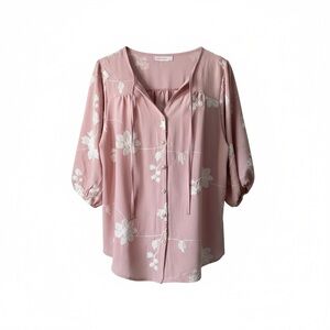 Ana & Rose Light Pink embroidered Floral Button Down Blouse. Size Large.